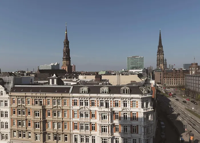 Adina Speicherstadt 4*